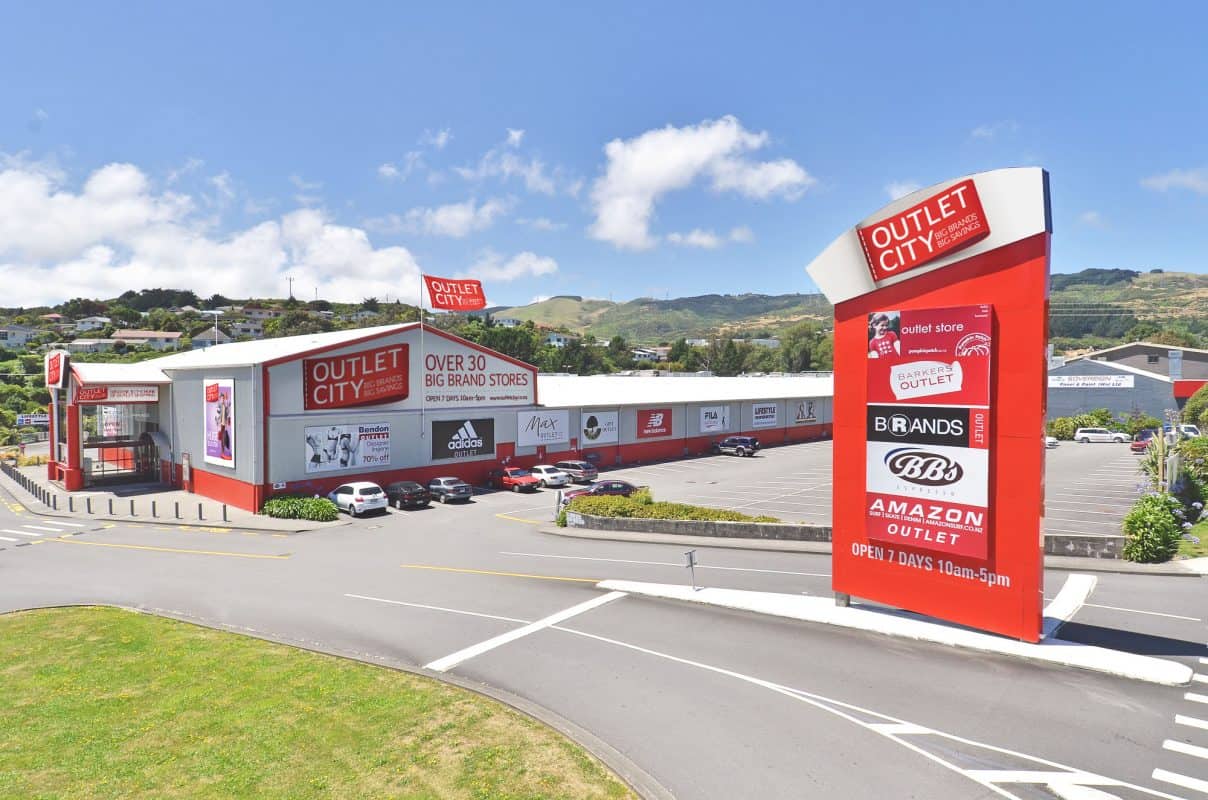 Tawa Outlet City Mall Wellington - Tommy's Real Estate